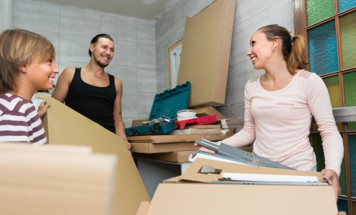 Removal van and moving team serving East Ham homes